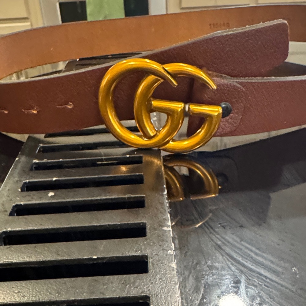 Elegant Brown Belt with Gold GG Buckle